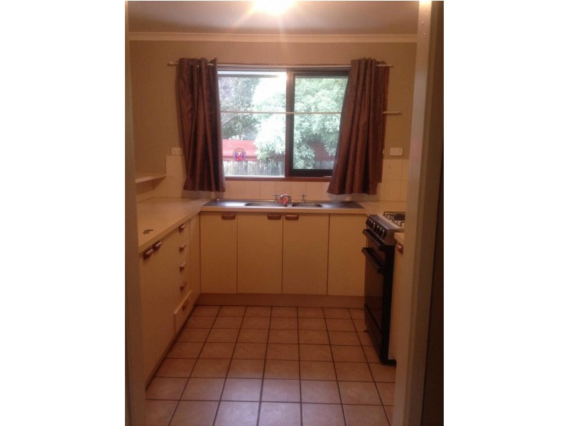 2/19  Foot Street, Frankston VIC 3199