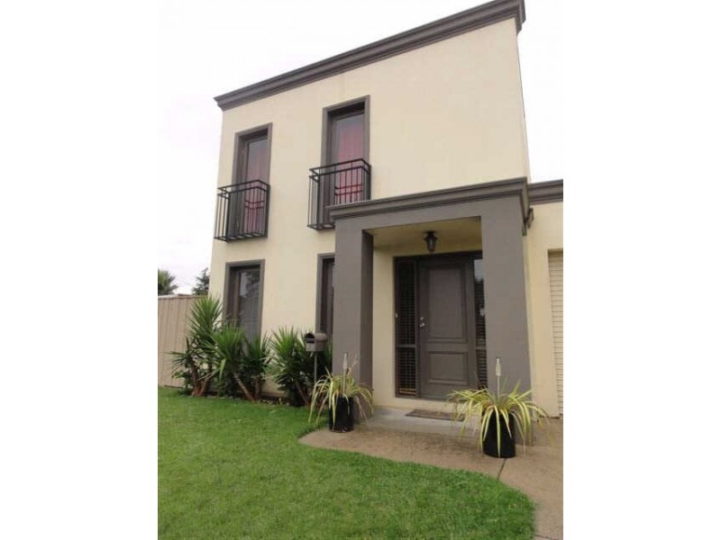 5a  Daniel Close, Patterson Lakes VIC 3197