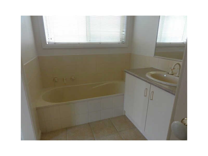 5a  Daniel Close, Patterson Lakes VIC 3197