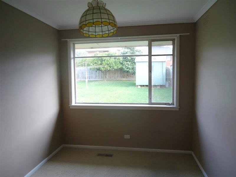 16 Sartori Street, Burwood East VIC 3151