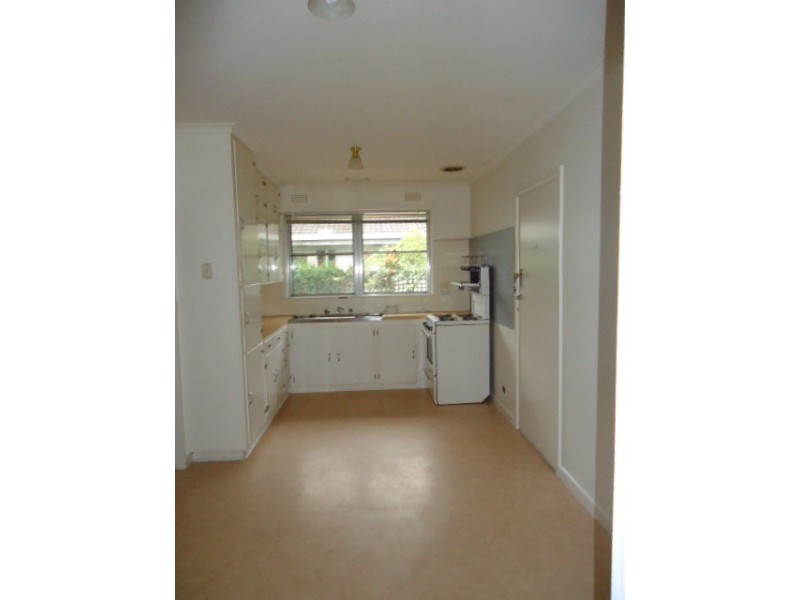 305 Frankston Dandenong Road, Frankston North VIC 3200