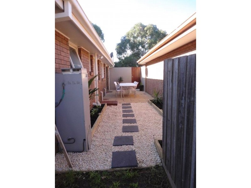 1/169 Seaford Road, Seaford VIC 3198