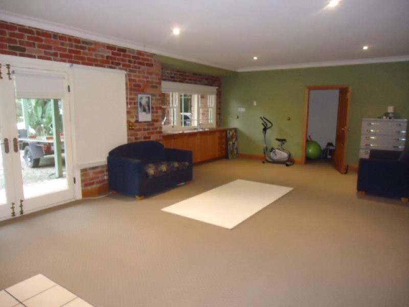 11B Parkland Close, Frankston South VIC 3199
