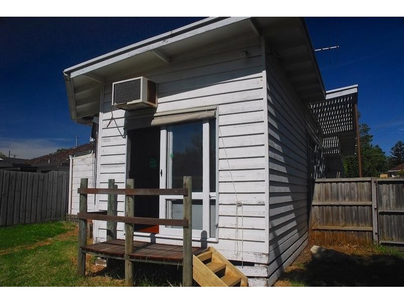 35 Kareela Road, Frankston VIC 3199