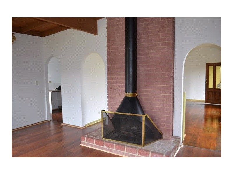 35 Kareela Road, Frankston VIC 3199
