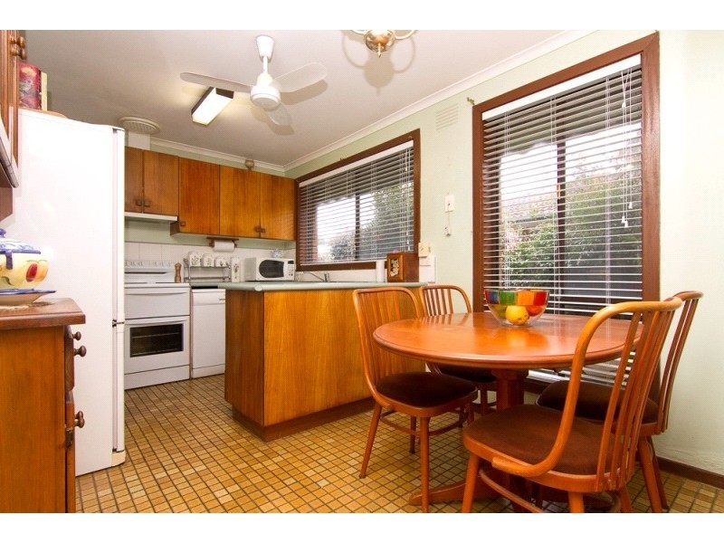 2/2 Holmes Street, Frankston South VIC 3199