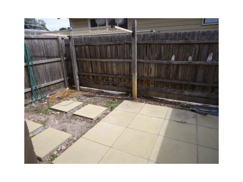 2/30 Gweno Avenue, Frankston South VIC 3199