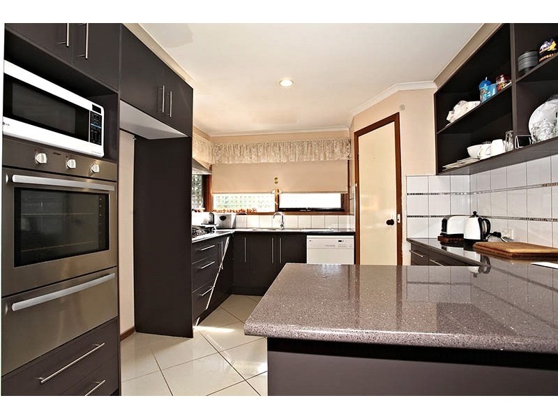 10 Lipton Drive, Frankston VIC 3199