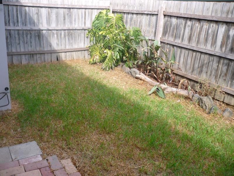 2/7-9 Bushlark Drive, Carrum Downs VIC 3201