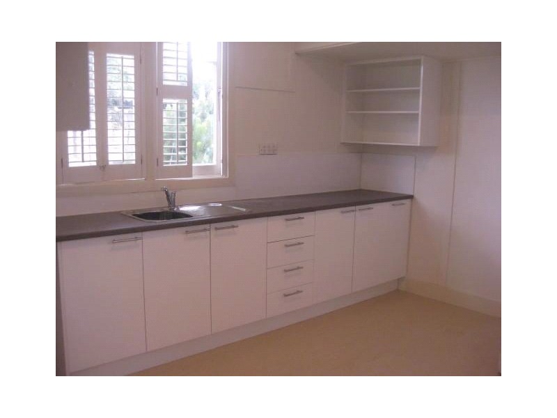 24 Gould Street, Frankston VIC 3199