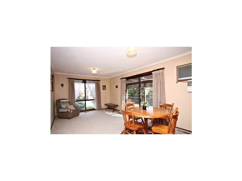 17 Nabilla Avenue, Seaford VIC 3198