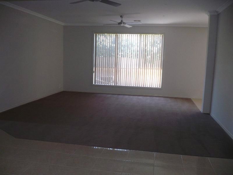 17 Chiquita Avenue, Seaford VIC 3198