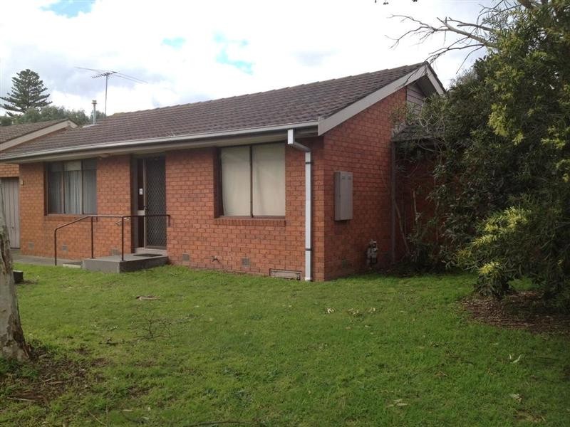 11 Hood Street, Frankston VIC 3199