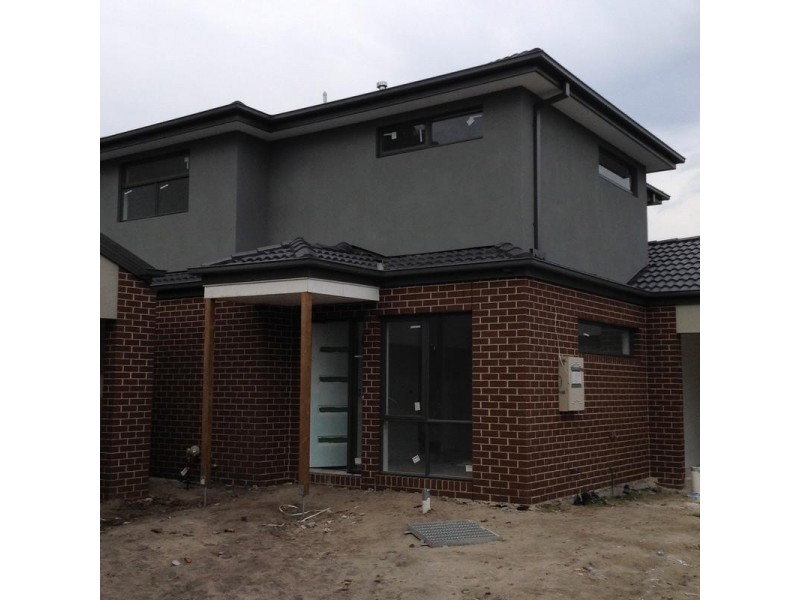 2/8 Manna Court, Frankston North VIC 3200