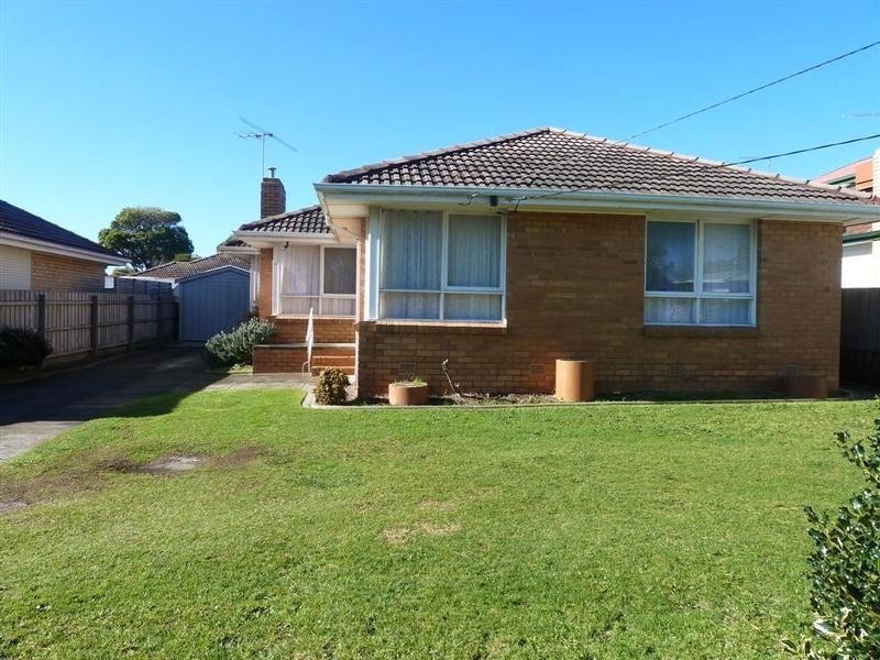 35 Foot Street, Frankston VIC 3199