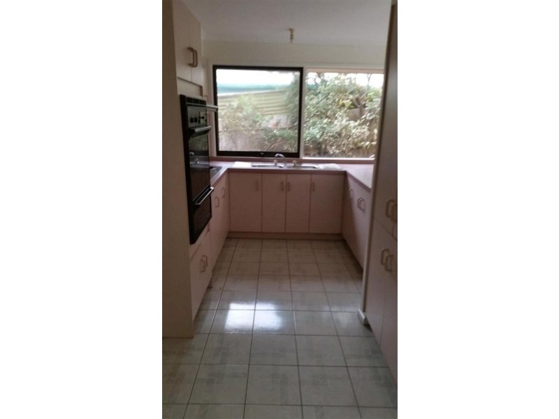 5 Macrosty Court, Frankston VIC 3199