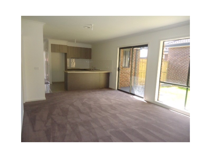 2/41 Cranbourne Road, Langwarrin VIC 3910