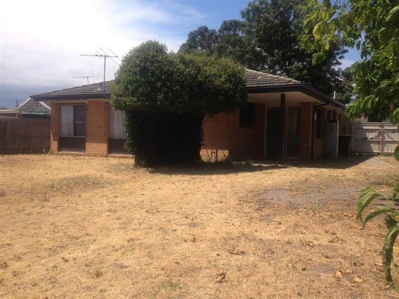 8 Tilia Court, Frankston North VIC 3200