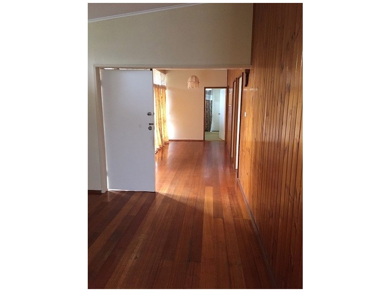 44 Kananook Avenue, Seaford VIC 3198