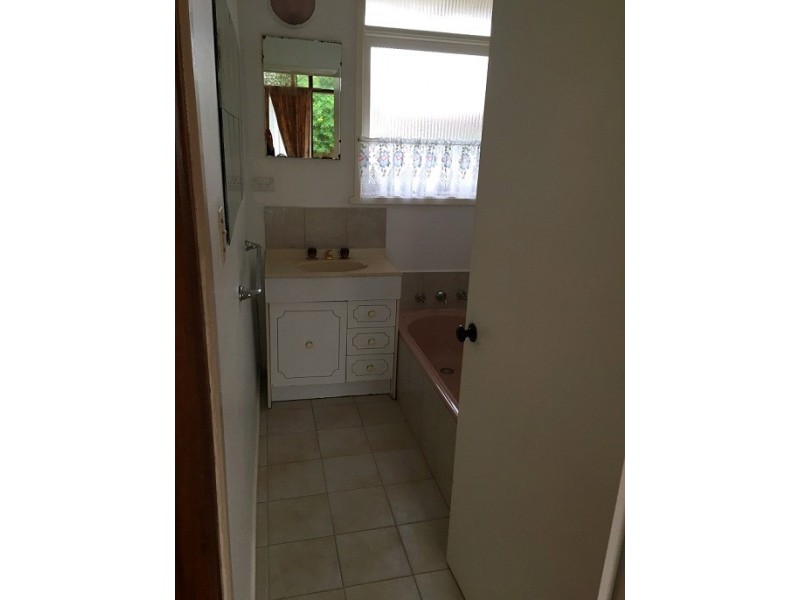 44 Kananook Avenue, Seaford VIC 3198