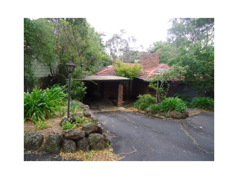 8 Harcourt Avenue, Frankston South VIC 3199