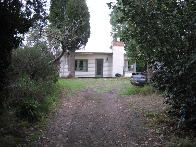 8 Logan Street, Frankston VIC 3199