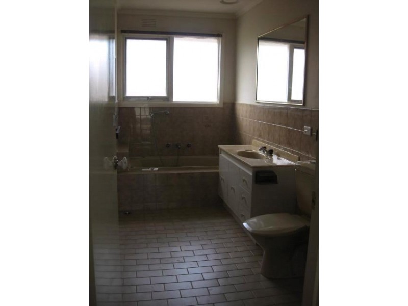 4 Overport Road, Frankston VIC 3199