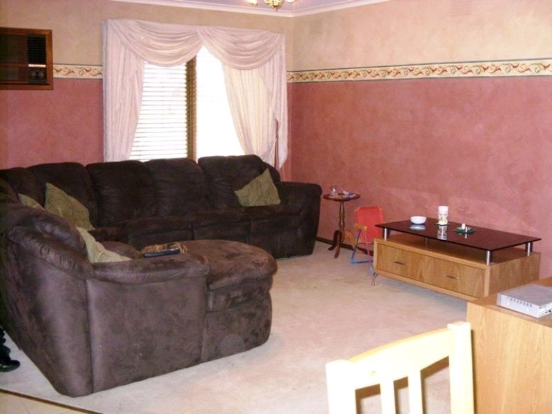 73 Duff Street, Cranbourne VIC 3977