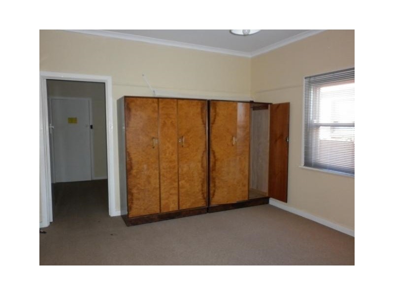 112 Beach Street, Frankston VIC 3199