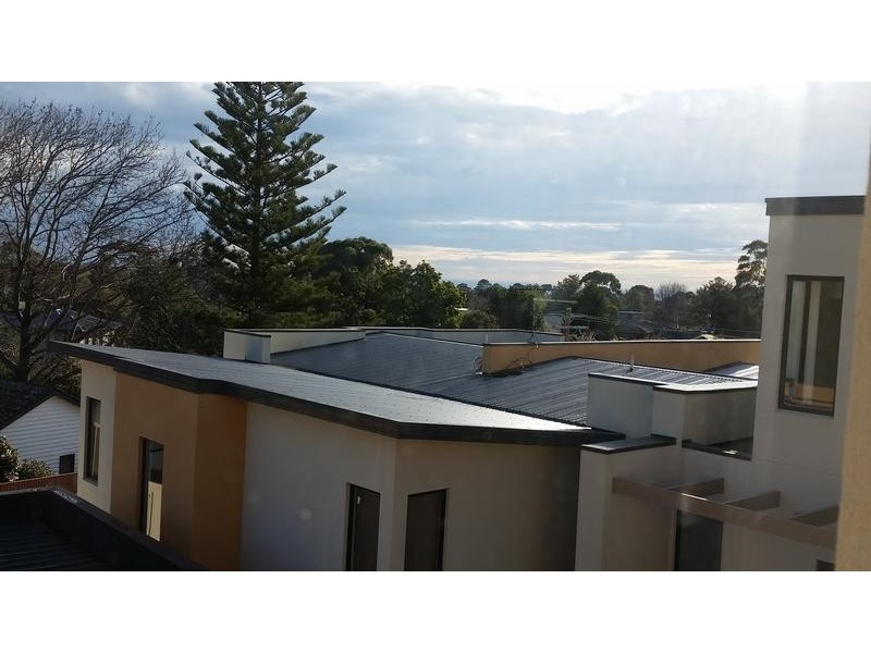 1  10/5 culcairn Drive, Frankston South VIC 3199