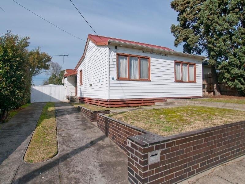 28 Royle Street, Frankston VIC 3199