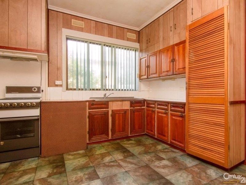 8 Harrow Street, Frankston VIC 3199