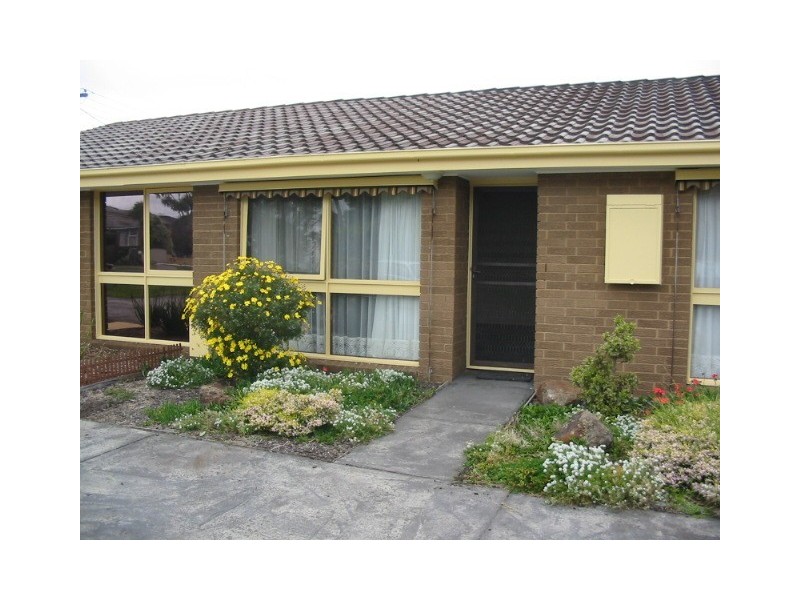 2/15 Bainbridge Avenue, Seaford VIC 3198