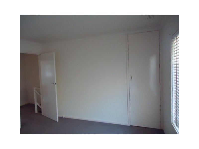 1/1 Foot Street, Frankston VIC 3199