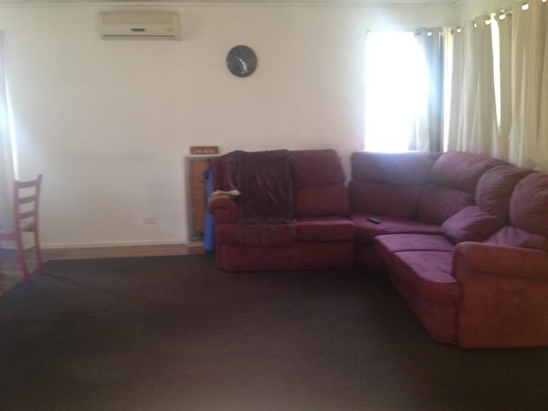 24 Berberis Crescent, Frankston VIC 3199