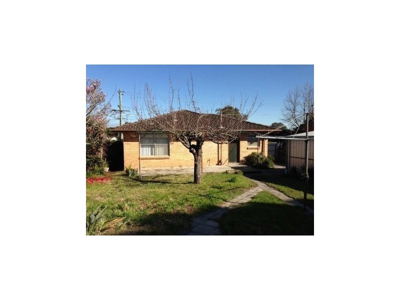 65 Brunning Crescent, Frankston North VIC 3200