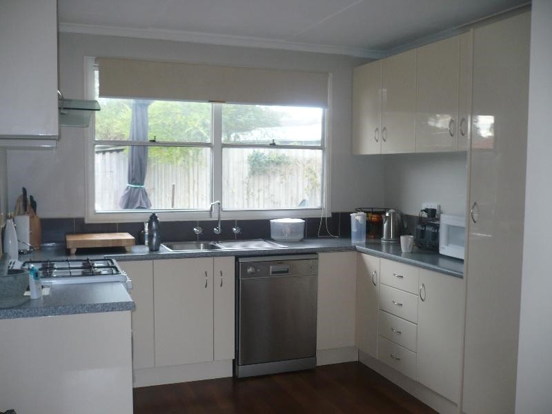 6 Moreton Street, Frankston North VIC 3200