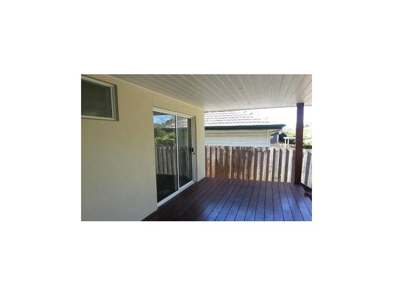 8 Roberts Street, Frankston VIC 3199