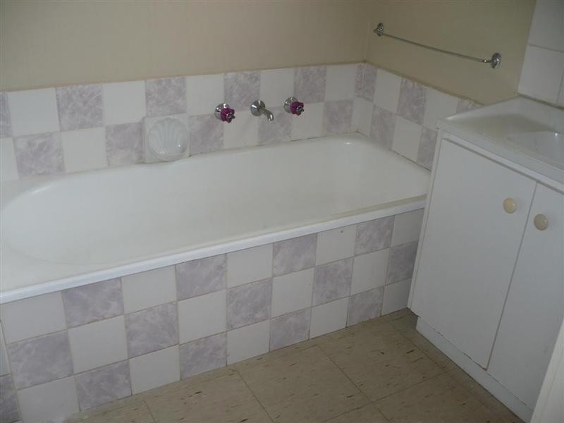 13 Caley Street, Frankston North VIC 3200