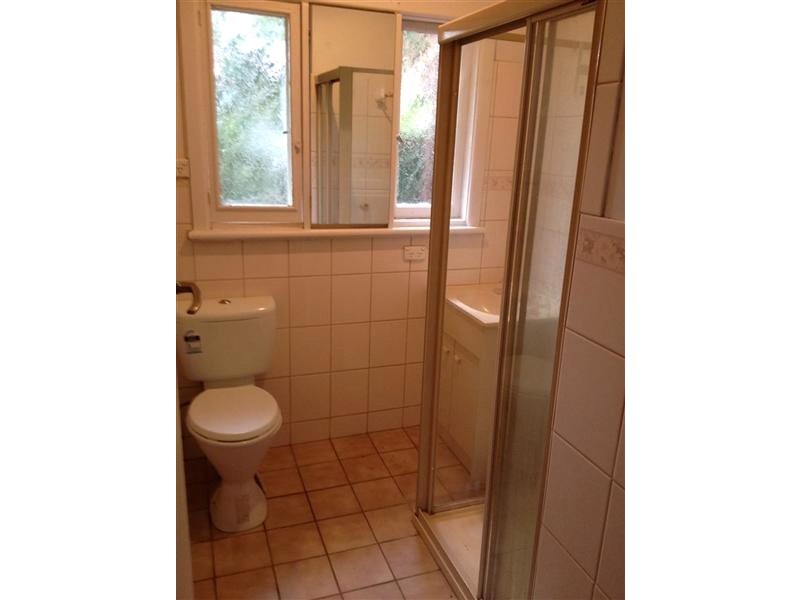 34 Dell Rd, Frankston VIC 3199