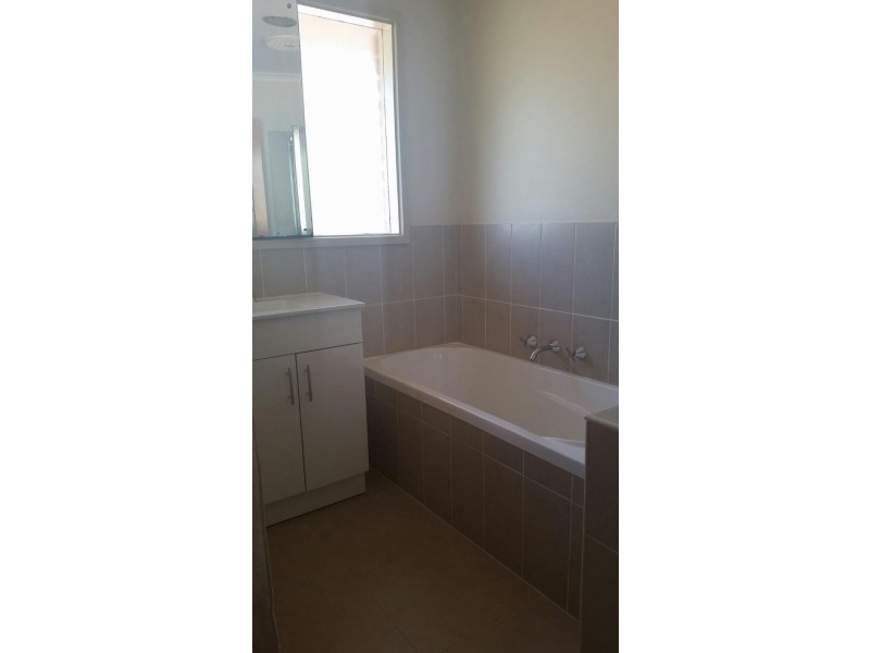 3 St George Court, Frankston VIC 3199