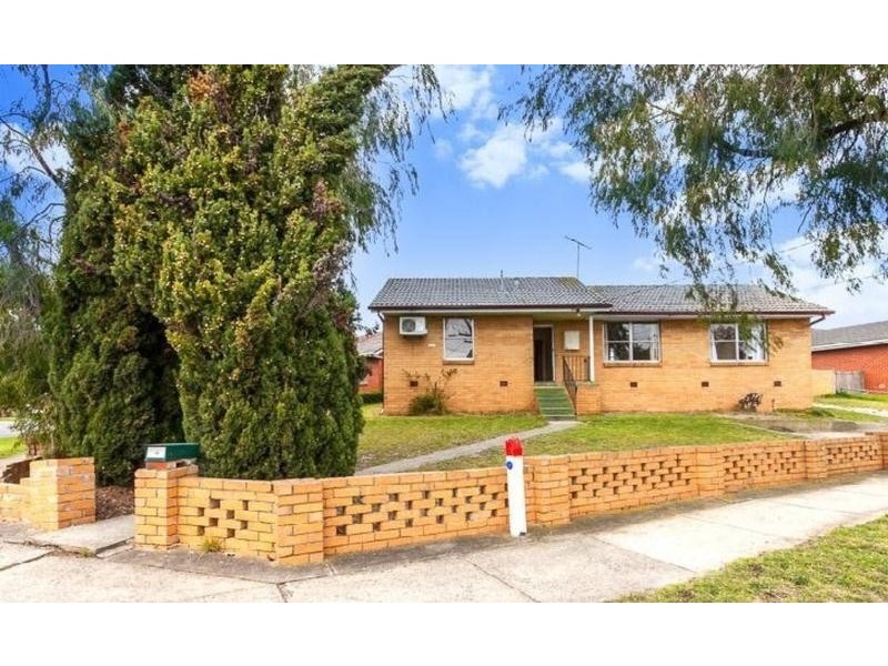 34 Excelsior Drive, Frankston North VIC 3200