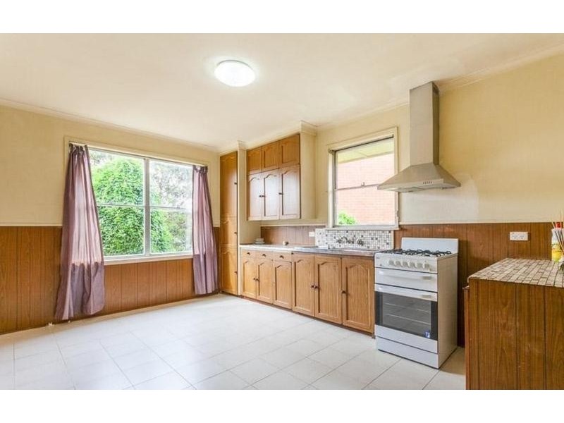 34 Excelsior Drive, Frankston North VIC 3200