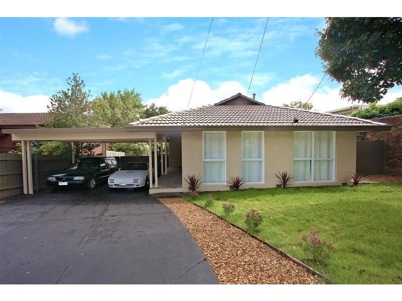 18 Lawson Avenue, Frankston South VIC 3199