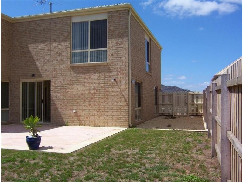 10 Narelle Court, Skye VIC 3977