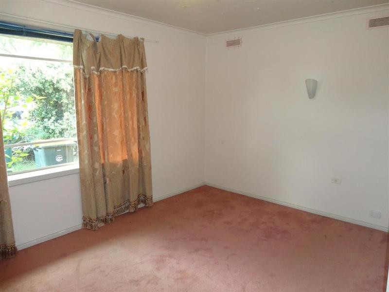 6 Wykeham Court, Frankston VIC 3199