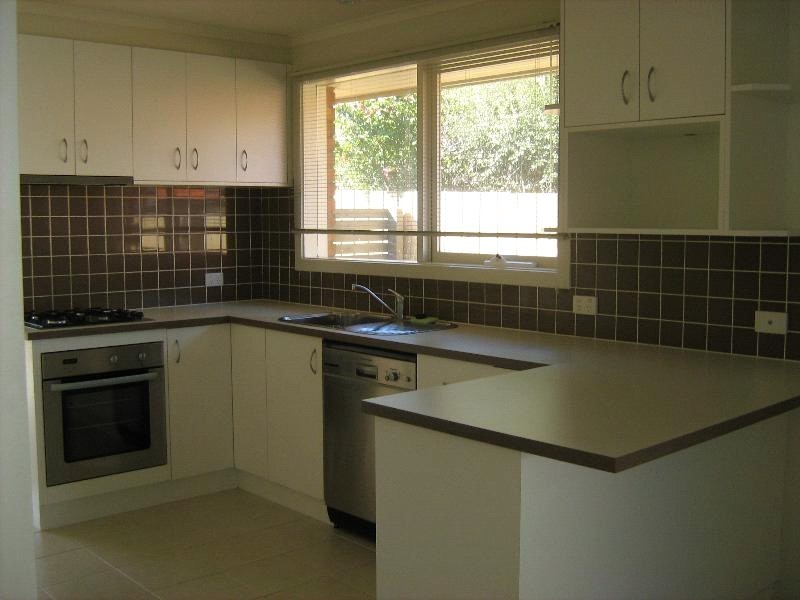 1/210 Heatherhill Road, Frankston VIC 3199
