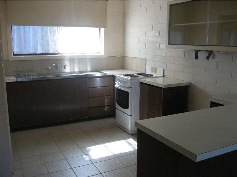 1/2 George Street, Frankston South VIC 3199