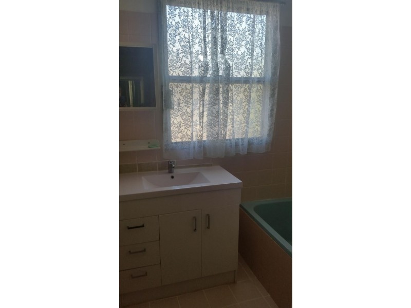 319 Frankston Dandenong Road, Frankston North VIC 3200