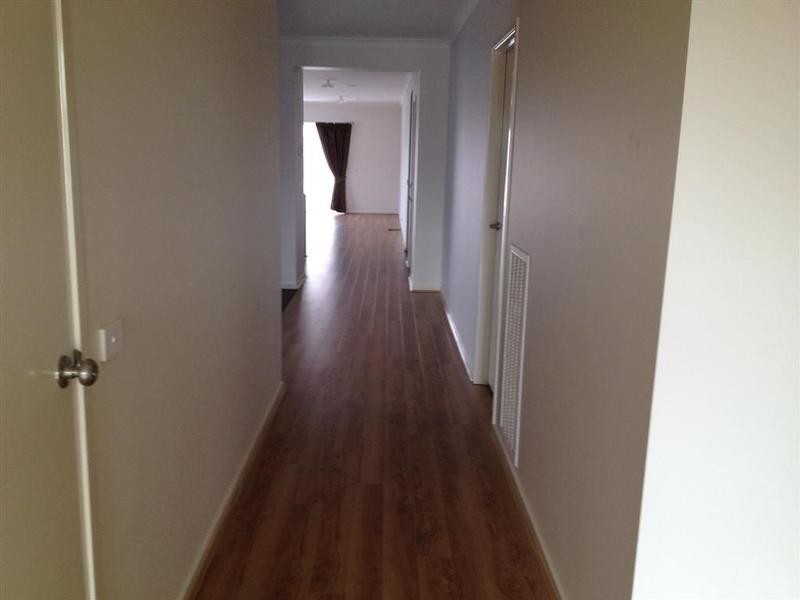 46 Connewara Crescent, Clyde North VIC 3978